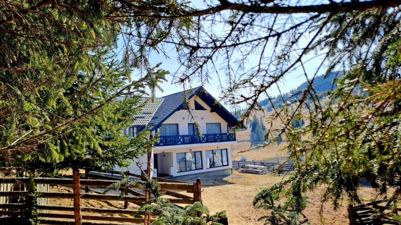 Conacul Muntii Bucovinei Otel Câmpulung Moldovenesc Dış mekan fotoğraf